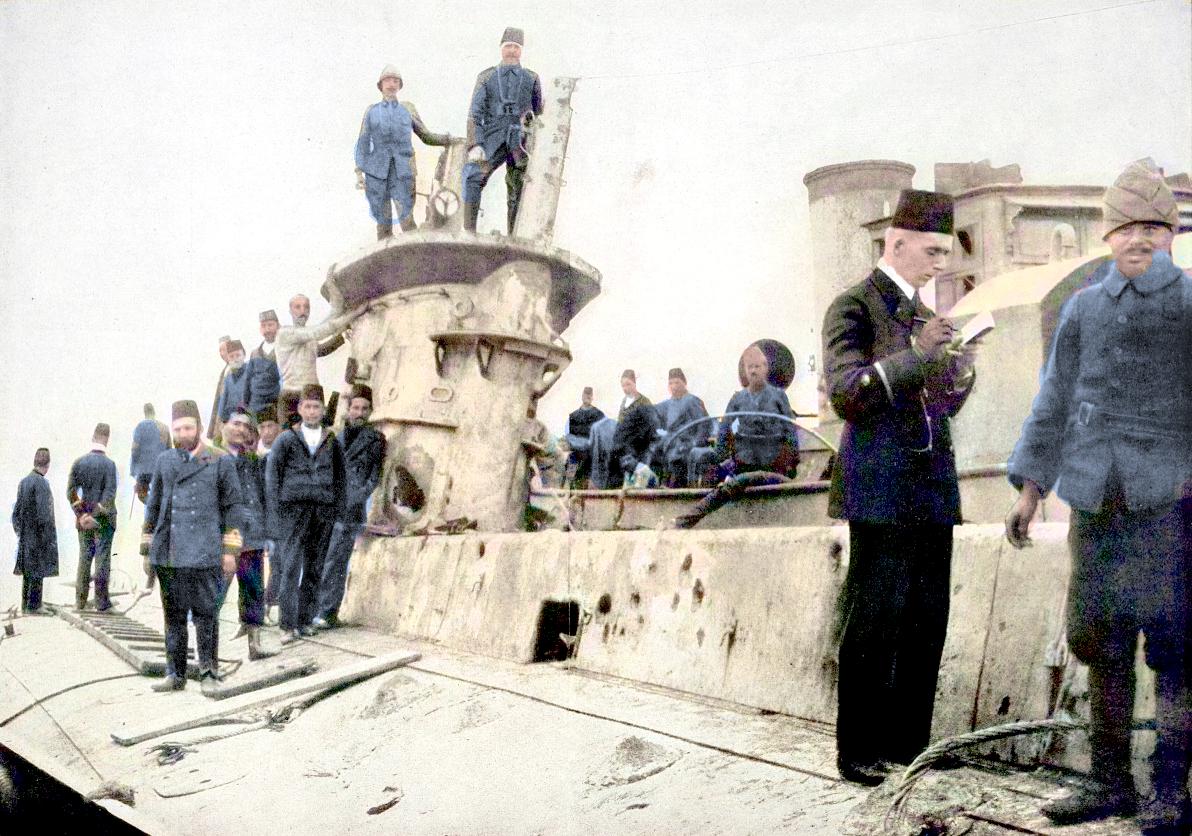 Wreck of E15 being inspected by Turkish and German soldiers