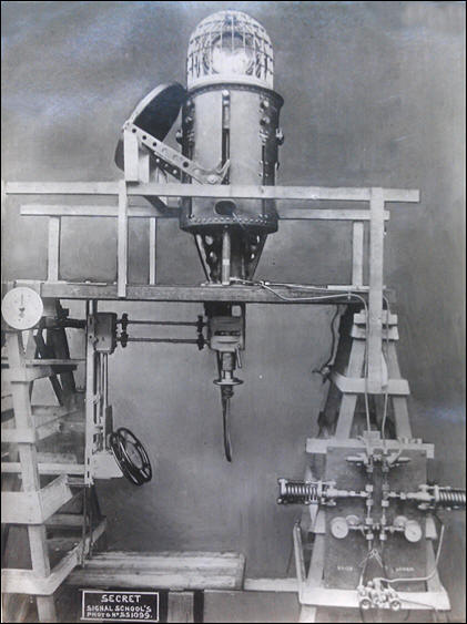 The ASDIC Type 113X Turret ready to be installed in Submarine X1. This is a mock-up showing the Control Wheels and the hinged Turret Cover. The framework covering the Oscillator was to be fitted with a canvas cover as on H32 but, in practice, it was replaced with a thin copper dome. This item was extremely fragile and when removed for maintenance required careful handling.